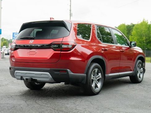 New 2025 Honda Pilot EX-L image 8