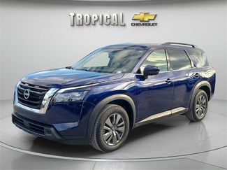 Used 2024 Nissan Pathfinder SV 360° Tour