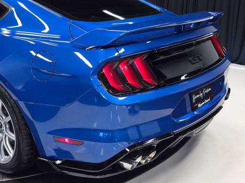 Used 2019 Ford Mustang GT Premium w/ GT Performance Package RWD image 44