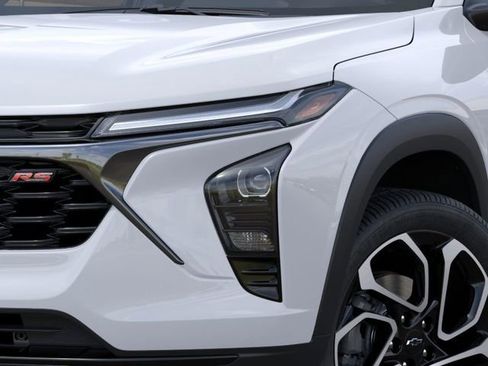 New 2026 Chevrolet Trax RS FWD image 10