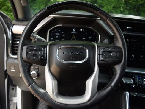 Used 2023 GMC Sierra 1500 Denali AWD/4WD image 4