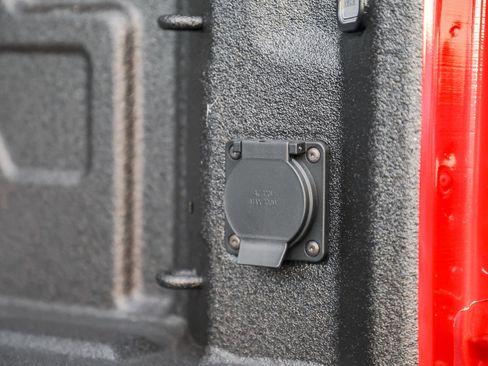 New 2026 GMC Sierra 1500 SLT w/ SLT Premium Plus Package image 10