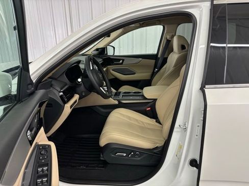 New 2026 Acura MDX w/ Technology Package AWD/4WD image 2