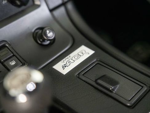 Used 1999 Dodge Viper GTS RWD image 22
