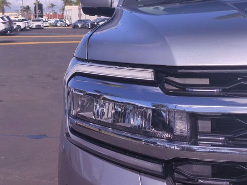 Used 2023 Ford Expedition Max Limited image 11