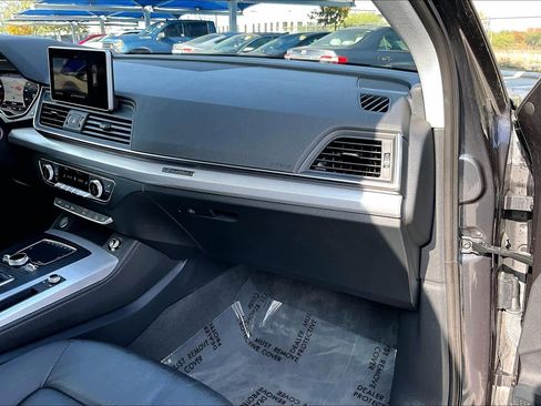Used 2018 Audi Q5 Prestige image 18