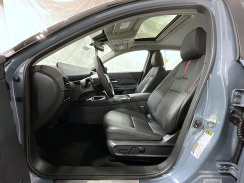 New 2026 Nissan Sentra SR FWD image 10