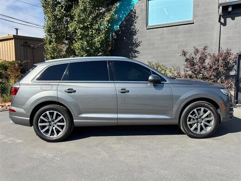 Used 2017 Audi Q7 3.0T Premium Plus image 6