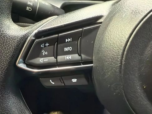 Used 2017 MAZDA MAZDA3 Sport w/ Preferred Equipment Package image 12