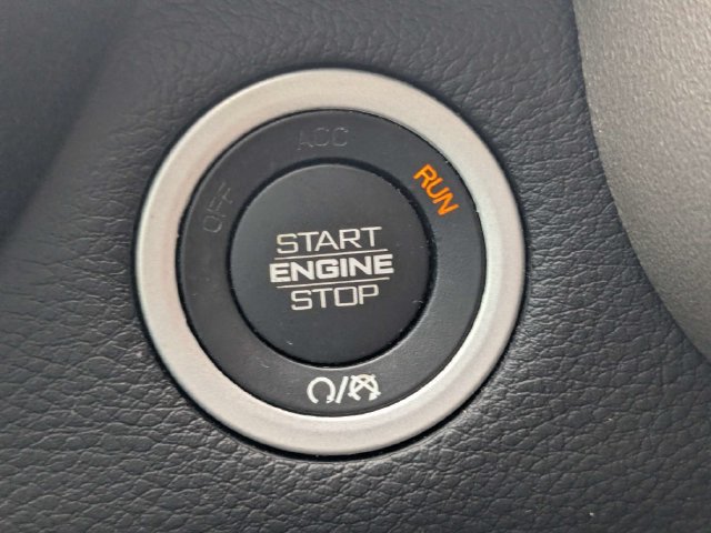 Used 2019 RAM 1500 Laramie RWD image 31