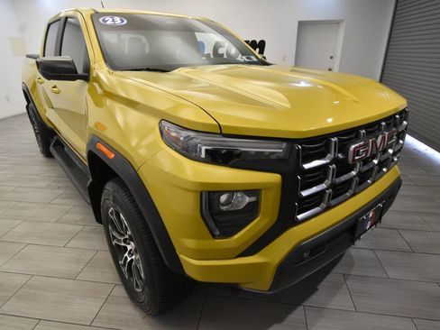 Used 2023 GMC Canyon AT4 w/ AT4 Premium Package image 7