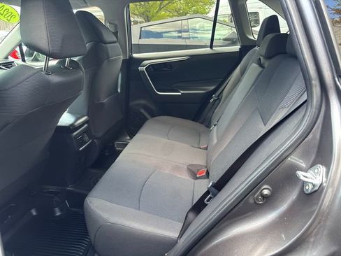 Used 2024 Toyota RAV4 LE AWD/4WD image 24