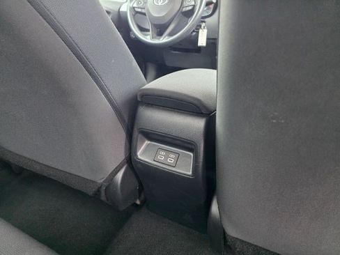 Used 2023 Toyota Corolla LE FWD image 14
