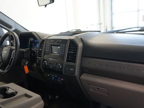 Certified 2019 Ford F250 XL w/ XL Value Package AWD/4WD image 30