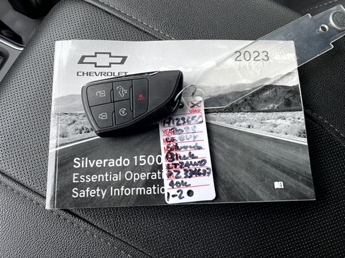 Used 2023 Chevrolet Silverado 1500 LTZ image 21