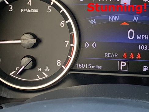 Used 2024 Nissan Murano SL image 11