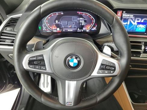 Used 2022 BMW X6 xDrive40i w/ M Sport Package AWD/4WD image 26