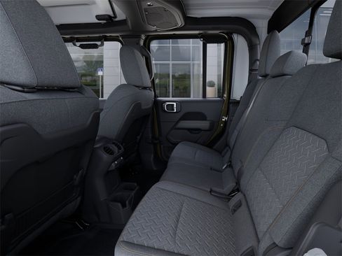 New 2026 Jeep Gladiator Mojave image 23