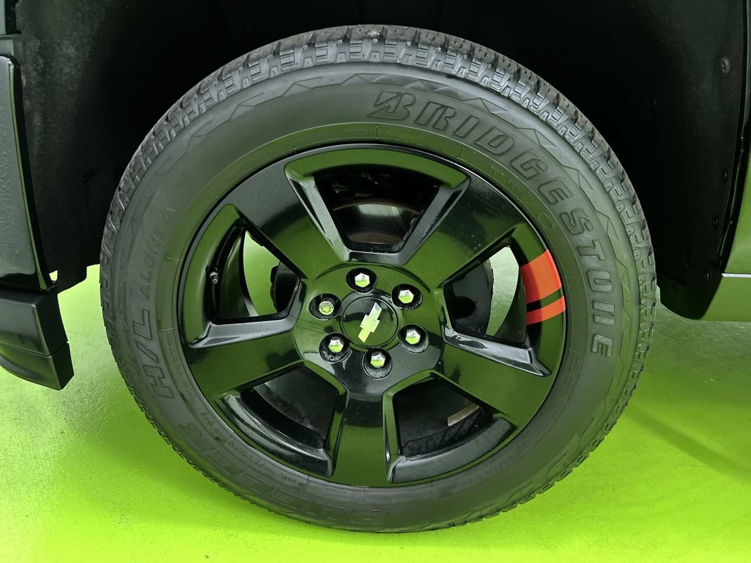 Used 2018 Chevrolet Silverado 1500 LTZ Z71 w/ Redline Edition AWD/4WD image 16