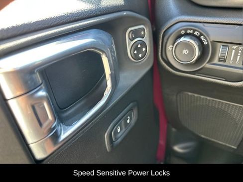 Used 2022 Jeep Wrangler Unlimited Sport AWD/4WD image 18