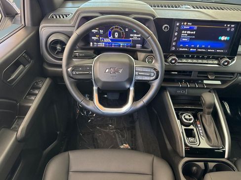 Used 2026 Chevrolet Colorado Trail Boss AWD/4WD image 30