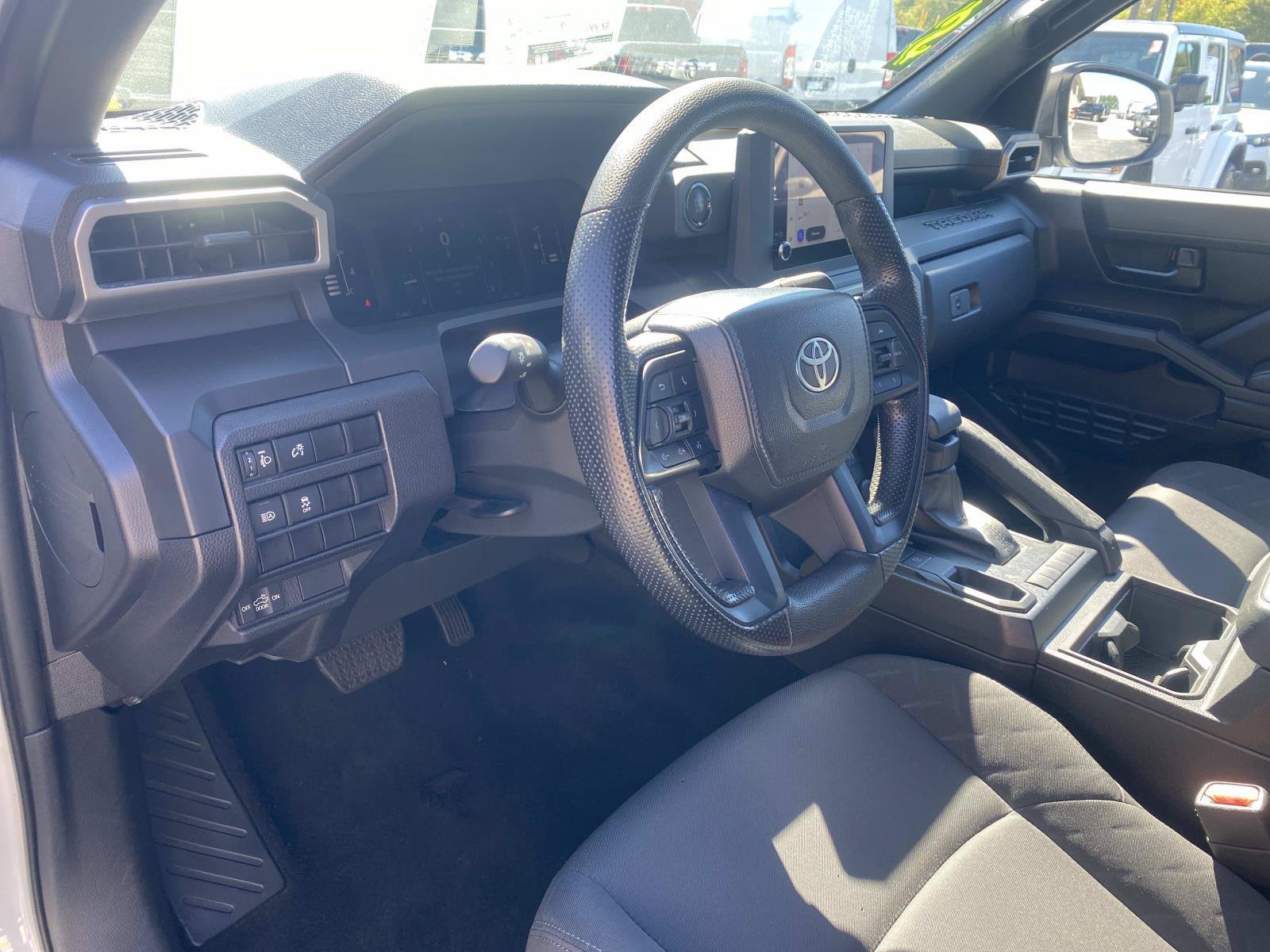 Used 2025 Toyota Tacoma SR RWD image 22