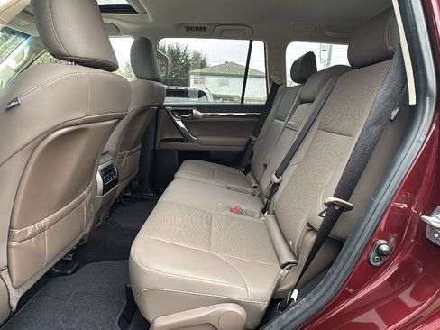 Used 2022 Lexus GX 460 Premium image 22