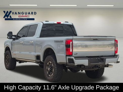 Used 2025 Ford F250 Platinum w/ Platinum Plus Package AWD/4WD image 4