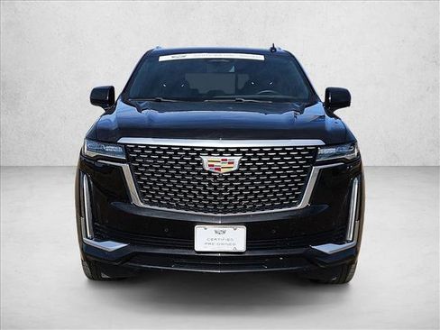 Used 2022 Cadillac Escalade Luxury w/ LPO, Floor Liner Package image 2