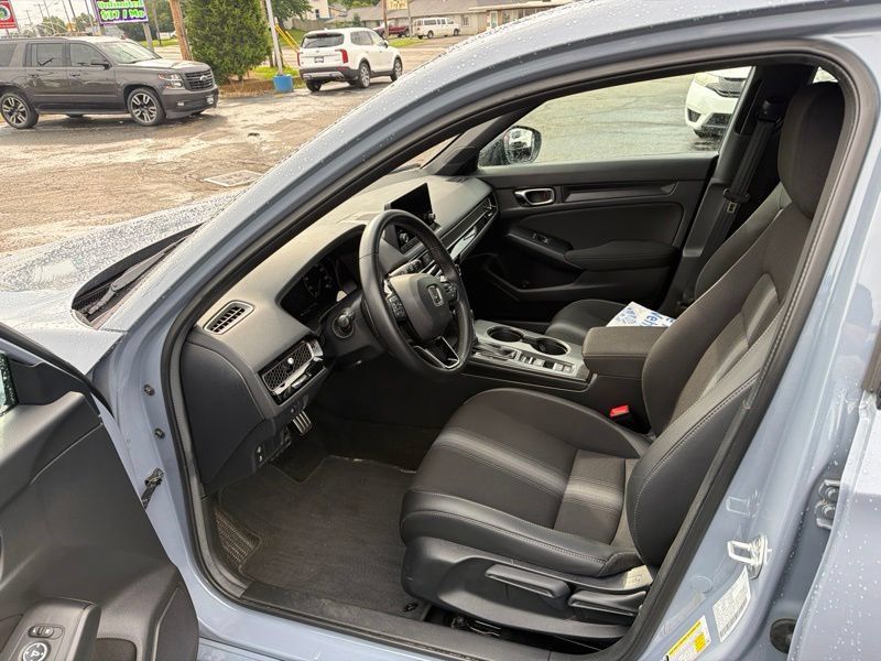 Used 2024 Honda Civic Sport image 12