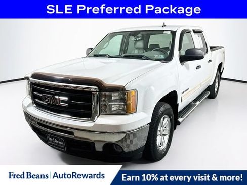 Used 2010 GMC Sierra 1500 SLE w/ Power Pack Plus AWD/4WD image 3