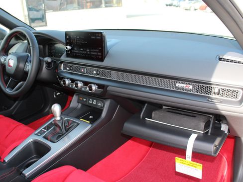 Used 2025 Honda Civic Type R image 81