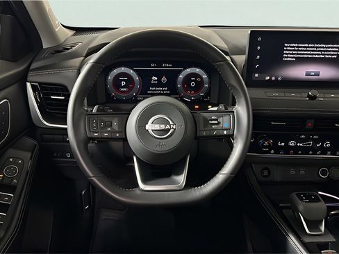 Used 2024 Nissan Rogue Platinum w/ Platinum Premium Package image 25