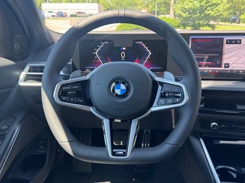 New 2026 BMW 330i xDrive Sedan w/ M Sport Package AWD/4WD image 18