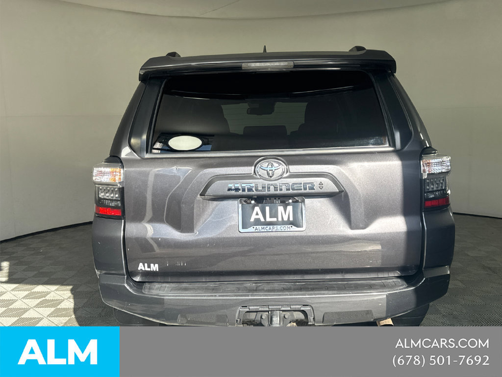 Used 2021 Toyota 4Runner SR5 AWD/4WD image 7