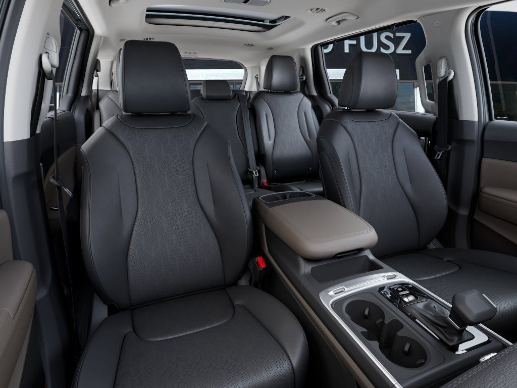 New 2027 Kia Carnival SX FWD image 15