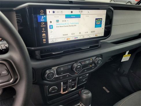 New 2026 Jeep Gladiator Sport image 23