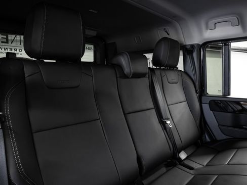 Used 2025 INEOS Grenadier AWD/4WD image 37