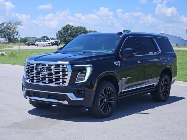 New 2026 GMC Yukon Denali w/ Sun & Power Step Package AWD/4WD image 2