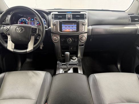 Used 2019 Toyota 4Runner SR5 Premium image 33