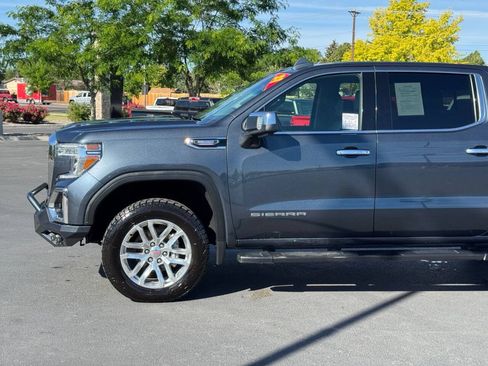 Used 2021 GMC Sierra 1500 SLT w/ SLT Convenience Package AWD/4WD image 11