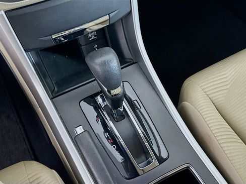 Used 2014 Honda Accord LX image 23