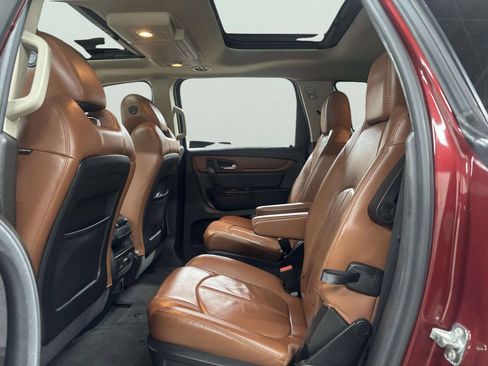 Used 2016 Chevrolet Traverse LT AWD/4WD image 19