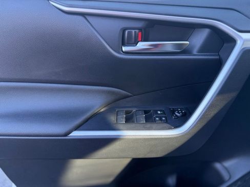 Certified 2023 Toyota RAV4 SE image 15