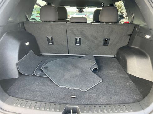 Used 2025 Chevrolet Equinox LT image 31