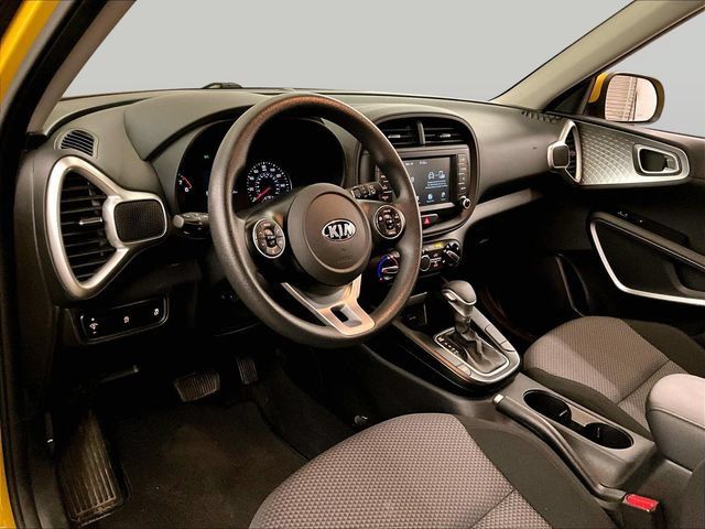 Used 2020 Kia Soul LX FWD image 13