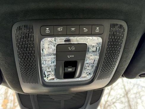 Used 2023 Mercedes-Benz GLS 63 AMG 4MATIC image 35