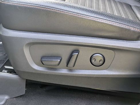 Used 2024 Nissan Pathfinder Rock Creek AWD/4WD image 18