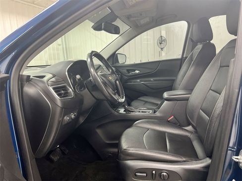 Used 2020 Chevrolet Equinox Premier image 18