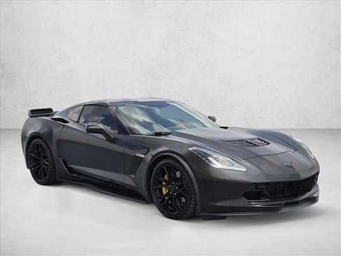 Used 2016 Chevrolet Corvette Z06 w/ 2LZ Preferred Equipment Group RWD image 3